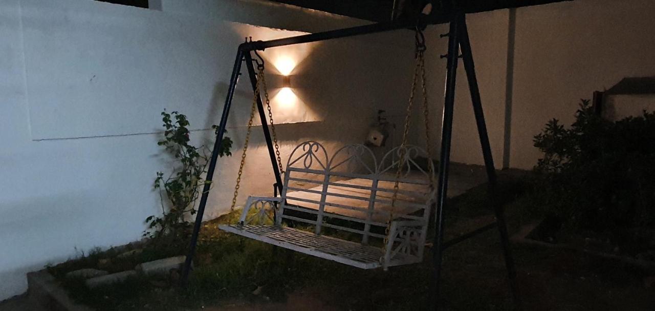 Appartamento Oonjal Veedu Kuttālam Esterno foto