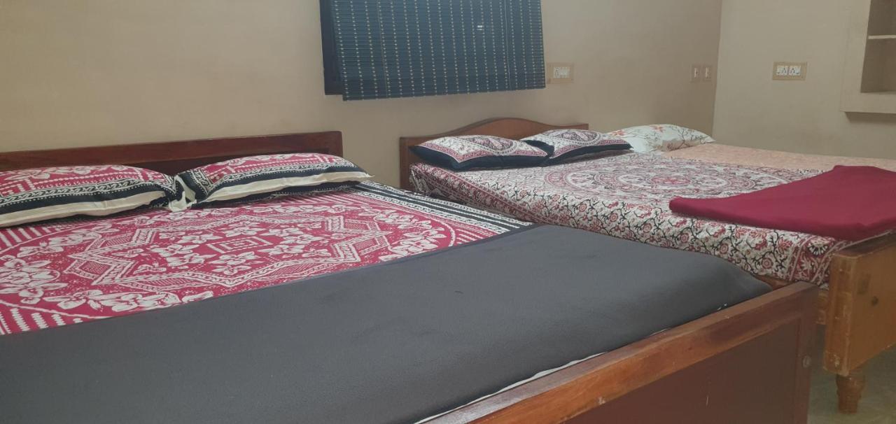 Appartamento Oonjal Veedu Kuttālam Esterno foto