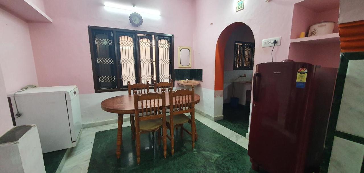 Appartamento Oonjal Veedu Kuttālam Esterno foto